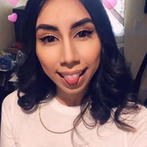 Meet your Posher, Raya